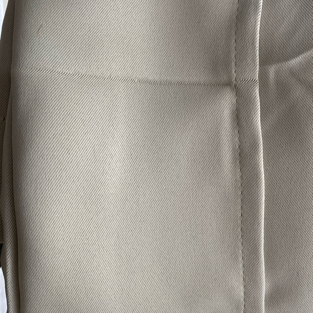2 Panel curtains - Picture 3 of 3